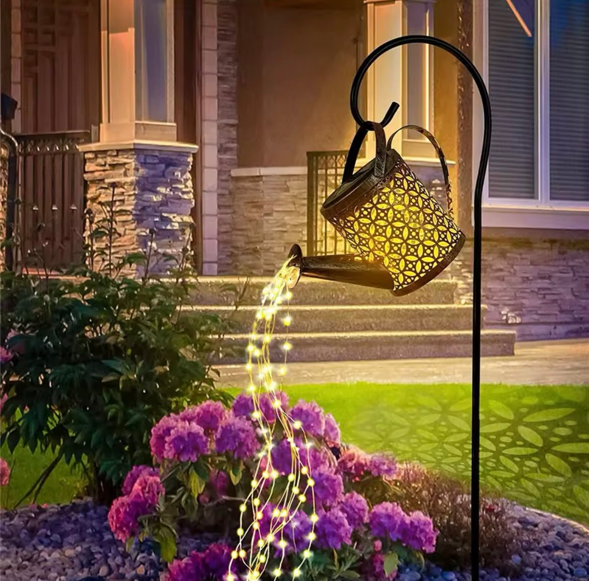 Lampe de jardin solaire avec lumière en cascade