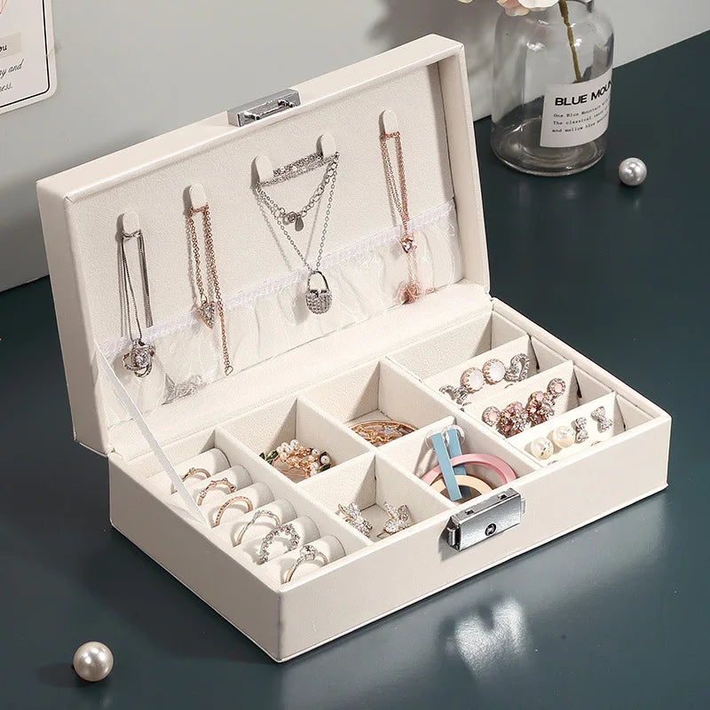 Elegant jewelry box