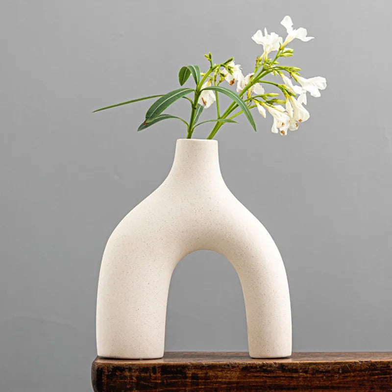 Mountain Dekorative Vase aus Keramik