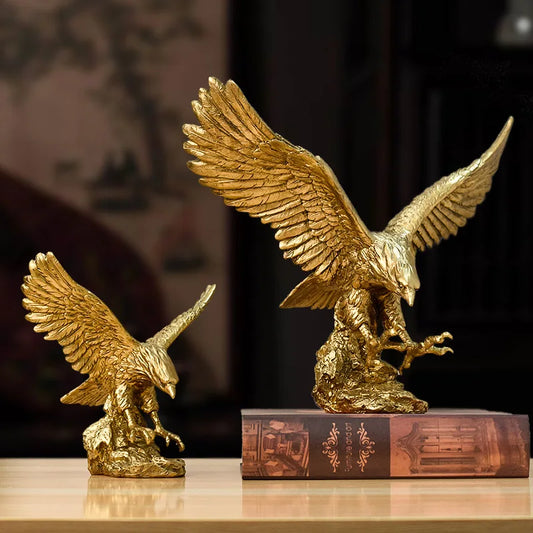 Goldener Adler Skulptur